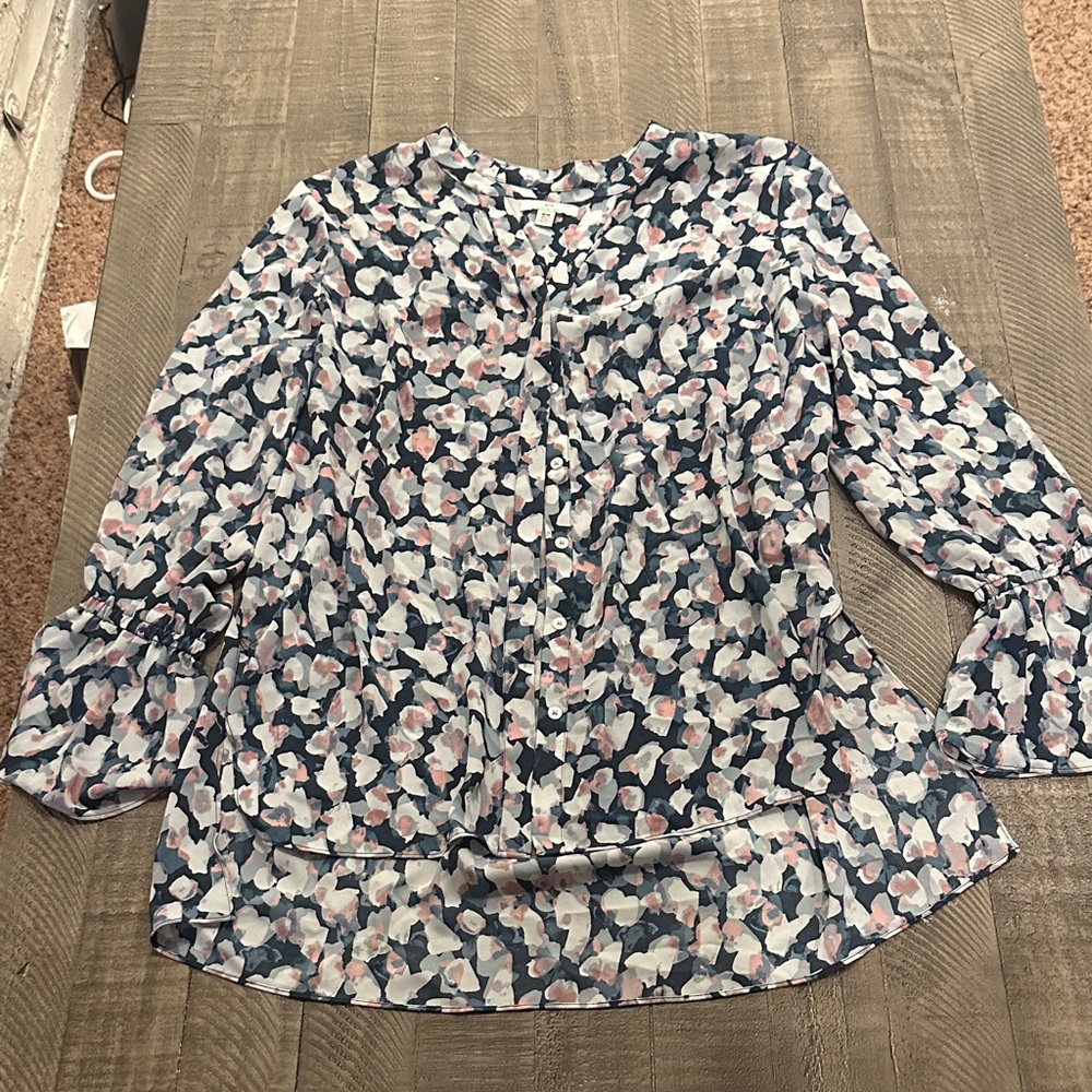 H by Halston Pink and Blue Floral Blouse